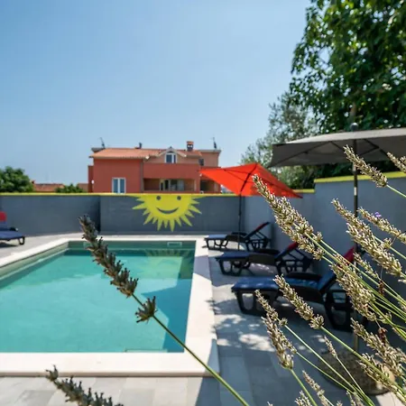 Holiday home Sunce Pula