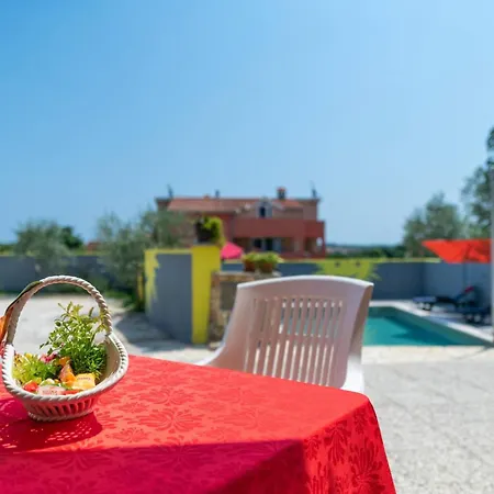 Sunce Holiday home Pula